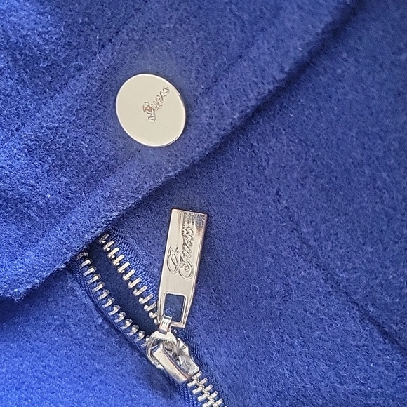 Gorgeous GUESS blue wool belted jacket coat. Zipper pockets. Lined. - Picture 4 of 5